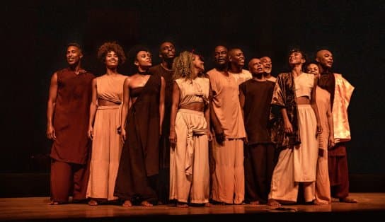 Imagem de Teatro Castro Alves leva espetáculo em homenagem a Gilberto Gil para Feira de Santana; veja a programação