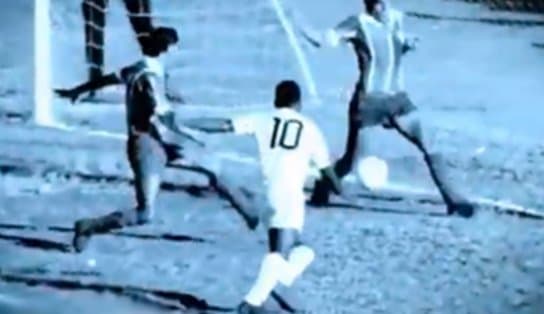 Imagem de Morre Pelé, astro do futebol brasileiro, aos 82 anos; veja relação dele com a Bahia