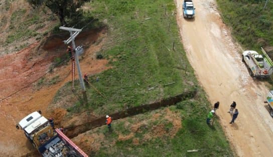 Imagem de Fazendeiros são presos por roubo de energia através de “gatos de luz”, em Caraívas