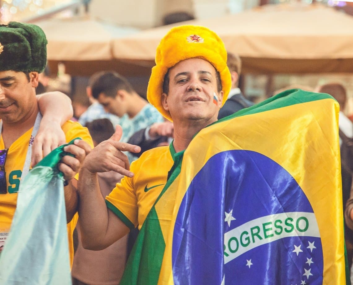 Você sabe por que está vestindo verde e amarelo na copa? Aratu On explica significados das cores da bandeira