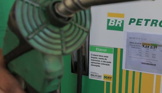 Imagem de Petrobras reduz preços da gasolina e do diesel para as distribuidoras