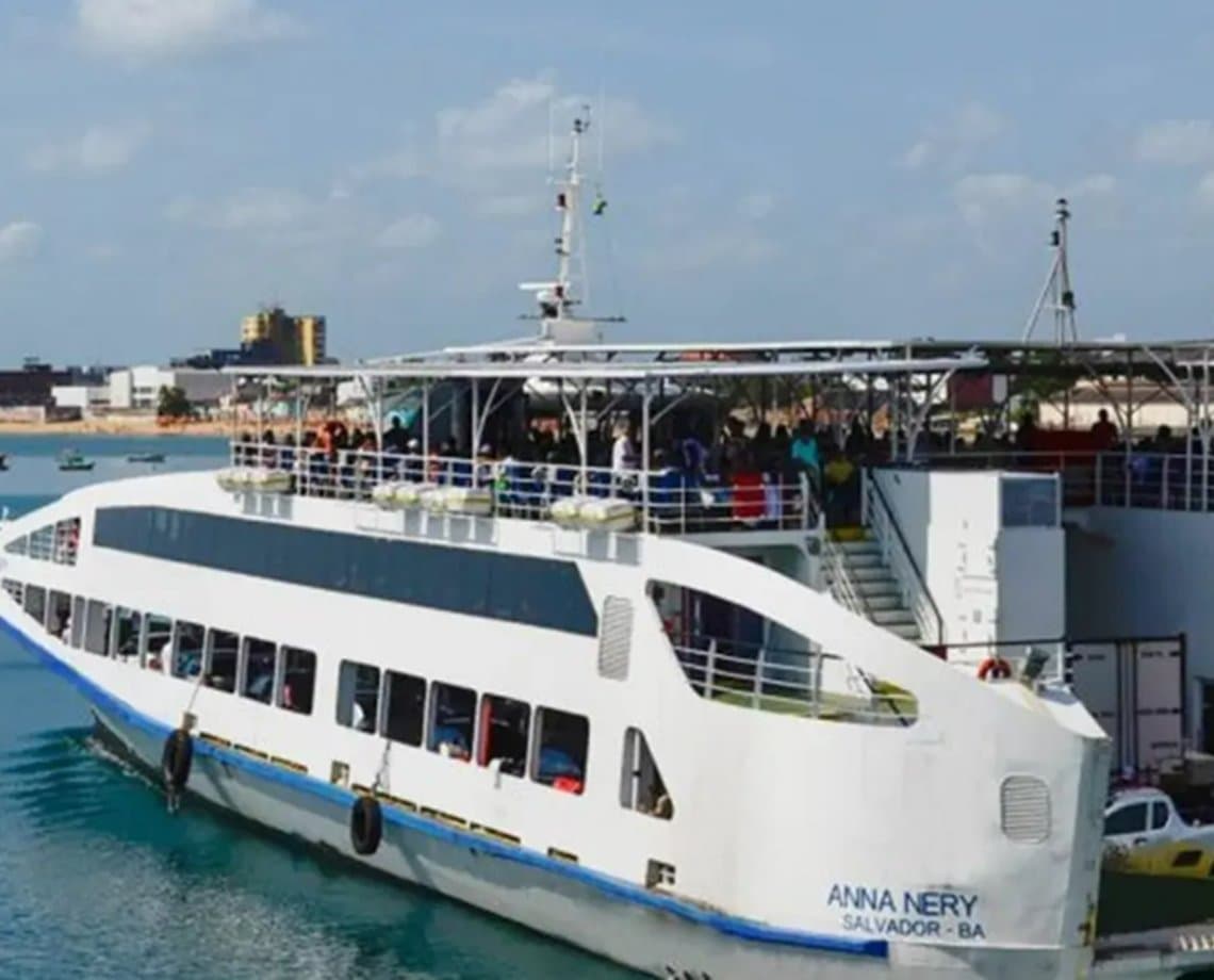 Ferry não terá operação especial para feriadão; apenas quatro barcos operam 