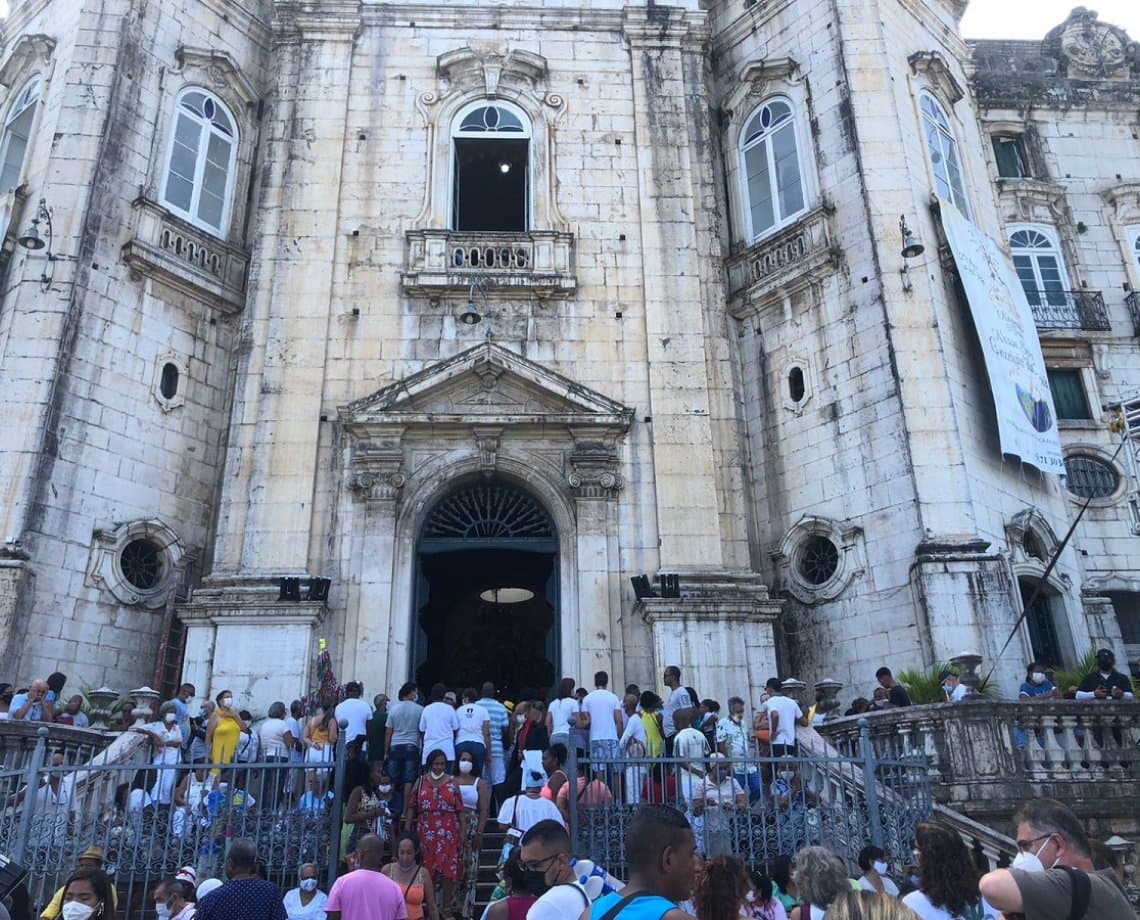 Fiéis católicos homenageiam a Padroeira da Bahia nesta quinta-feira