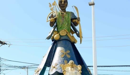 Imagem de Prefeitura de Salvador vai construir réplica da estátua de Mãe Stella de Oxóssi