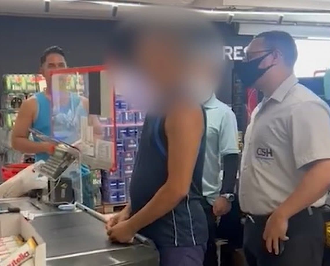 Mulheres denunciam assédio em delicatessen de Salvador: "Vocês querem chupar meu p*?"; veja vídeo