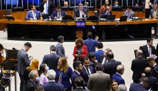 Imagem de PEC da Transição: Veja votos dos deputados baianos no 1º turno da votação