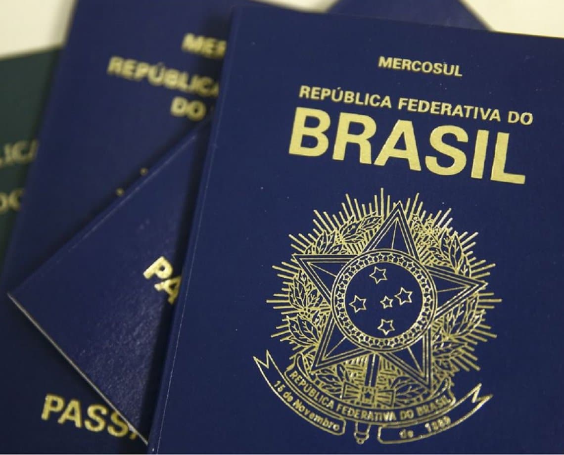 Polícia Federal anuncia normalização na emissão de passaportes; entrega será gradual