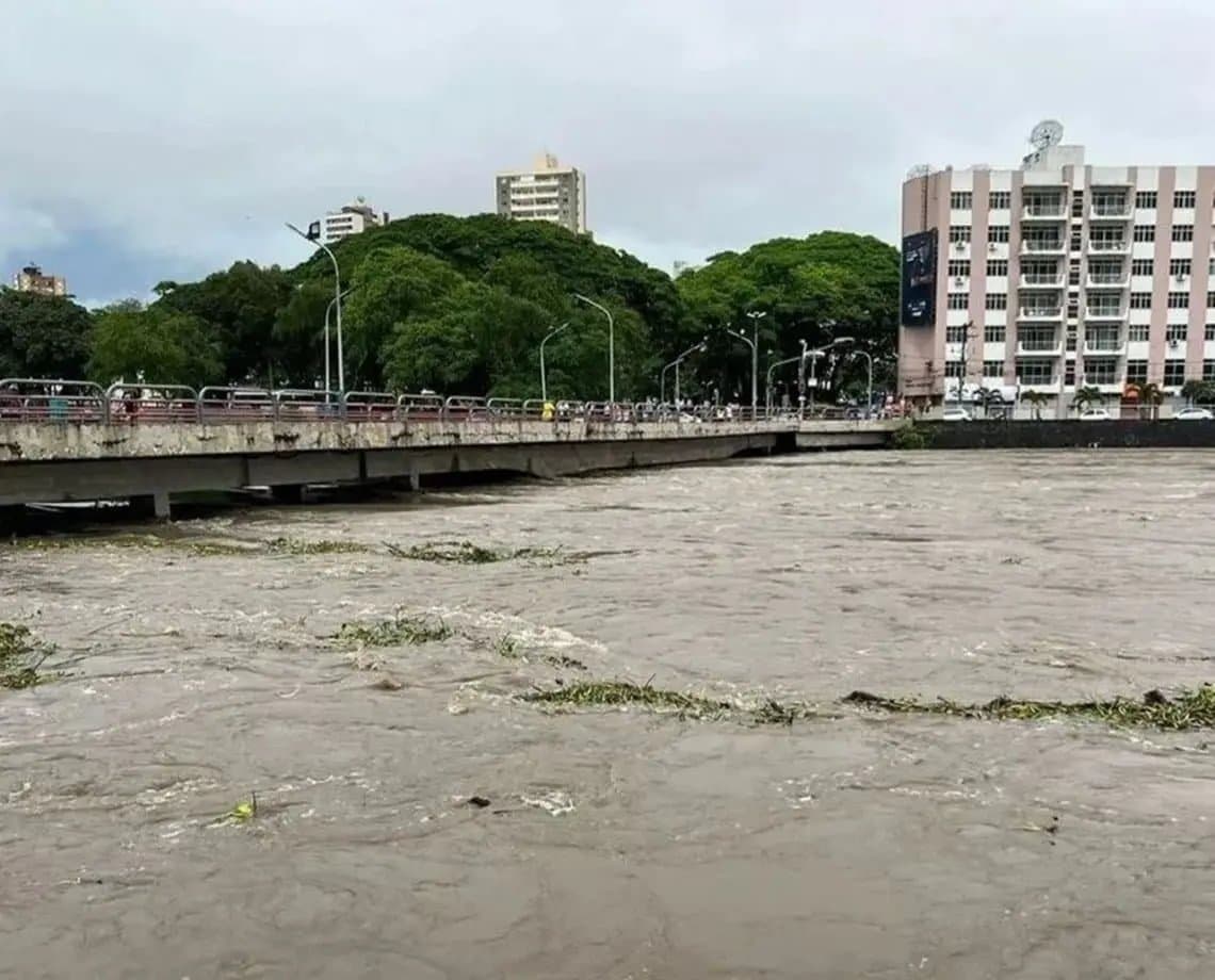 Bahia tem uma morte e quase 230 mil pessoas afetadas pelas chuvas, diz Governo  