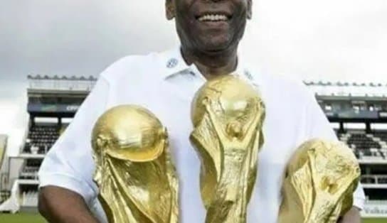 Imagem de Corpo de Pelé ficará em caixão aberto a partir de segunda; ele foi embalsamado como Gugu