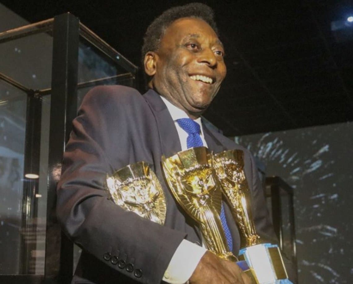 Aberto ao público, velório de Pelé tem início nesta segunda na Vila Belmiro, veja detalhes