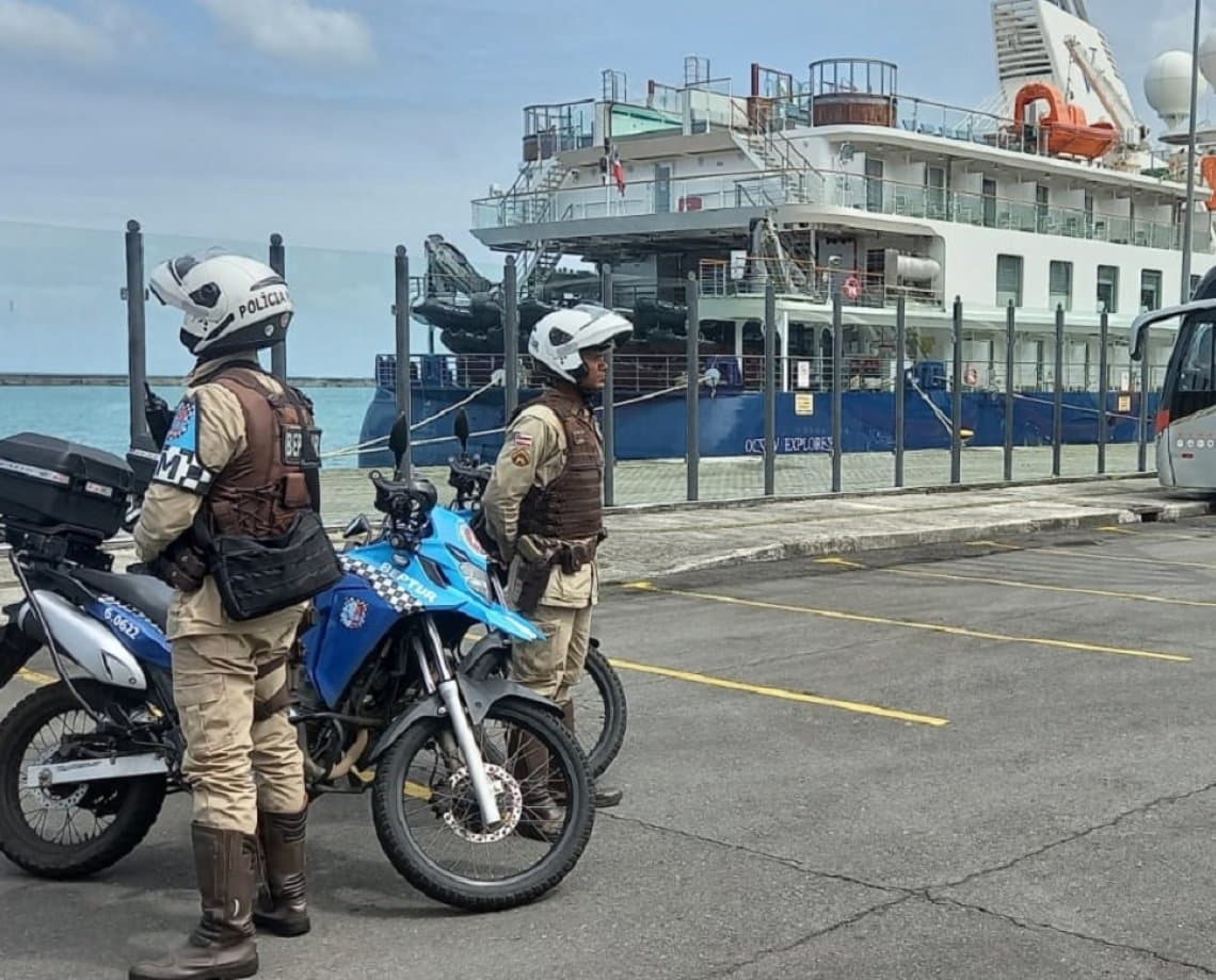 Operação Navio: PM intensifica ações com aumento da chegada de turistas em Salvador