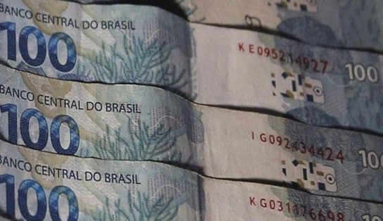 Imagem de Brasileiros pagaram mais de R$ 2,8 trilhões em impostos em 2022; valor é 11,5% maior do que o de 2021