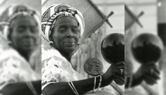 Imagem de Centenário de Mãe Hilda Jitolu, matriarca do Ilê Aiyê, é celebrado com lançamento de selo comemorativo