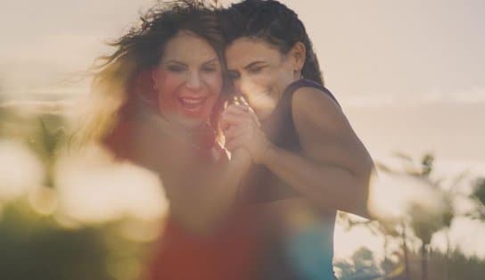 Imagem de Nova composição de Nizan Guanaes é lançada na voz de Elba Ramalho e Mariana Aydar; assista o clipe