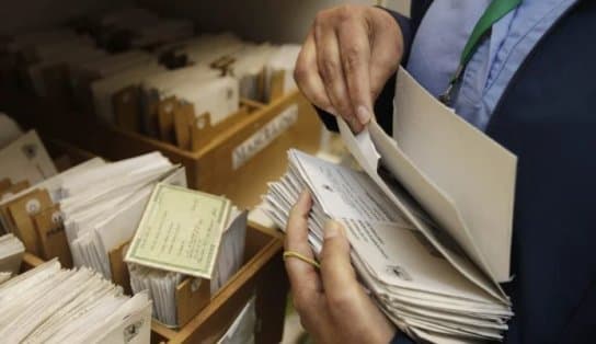 Imagem de SAC acumula quase 90 mil documentos esquecidos na Bahia