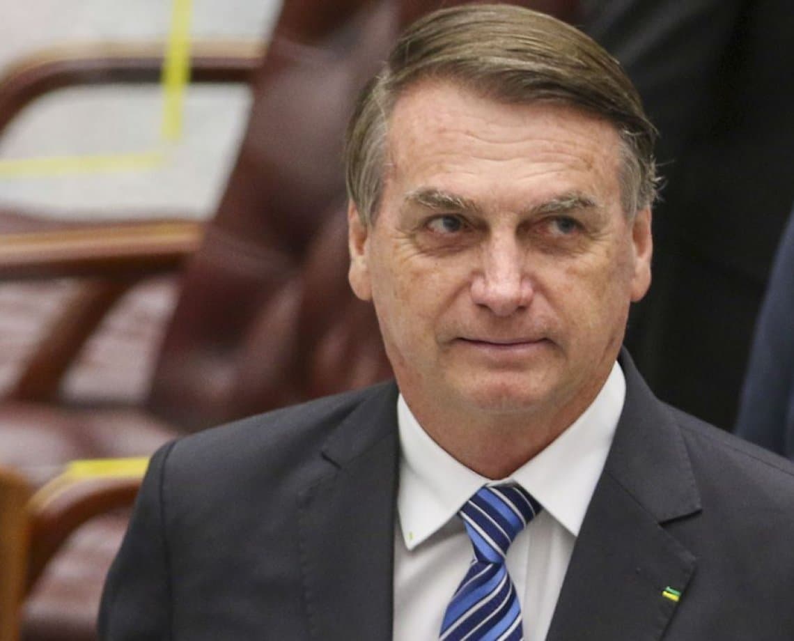 Bolsonaro tem compras expostas; gastos são de R$ 27,6 mi com destaque para hotéis e sorvetes