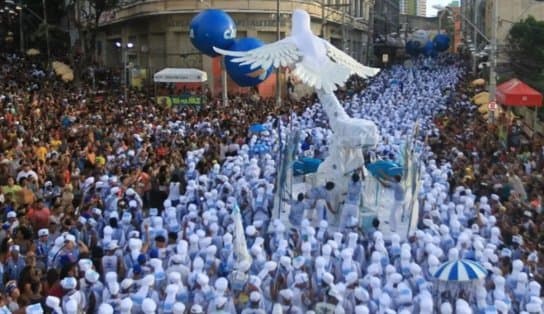 Imagem de Montagens das estruturas dos camarotes para o Carnaval já passam por vistorias 