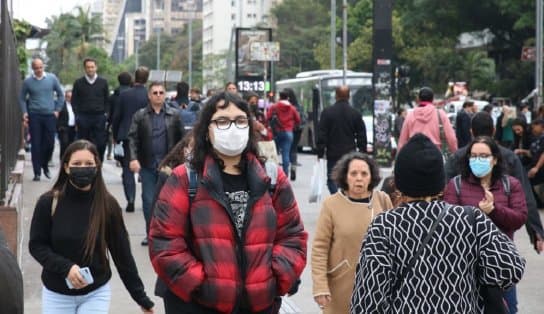 Imagem de Brasil registra mais de 12 mil novos casos de Covid-19 em 24 horas