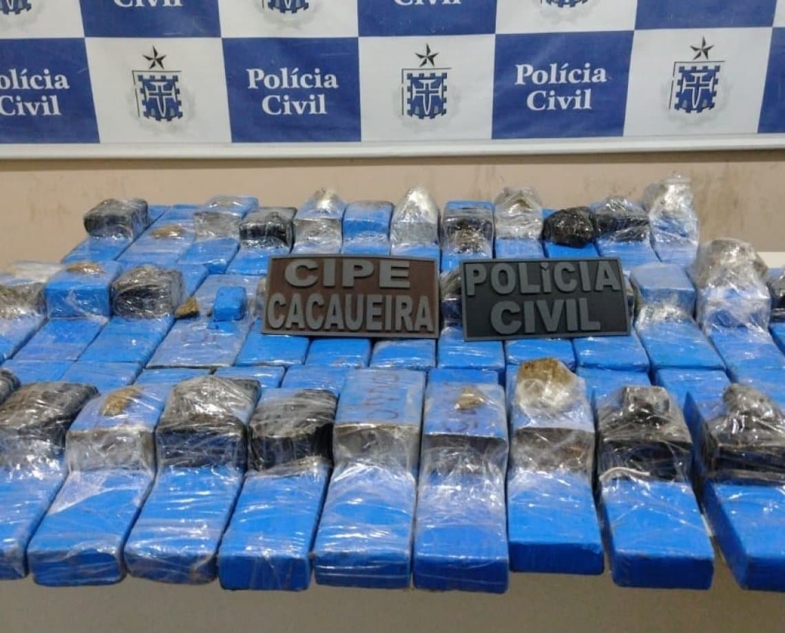 Após denúncia anônima, polícia apreende 40 kg de maconha no sul da Bahia