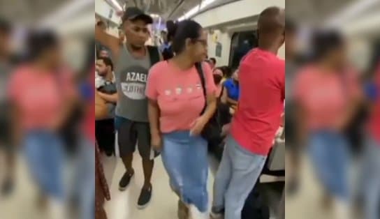 Imagem de Vídeo: Mulher dá "reverse" em briga no metrô de Salvador e dá tapa "de ré"