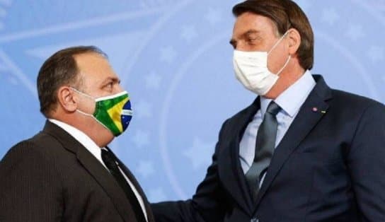 Imagem de Demissão de Pazuello foi acertada em um jantar que o ministro participou com Bolsonaro no sábado