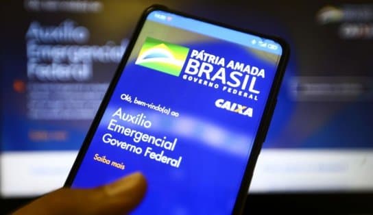 Imagem de Mais da metade dos beneficiários gasta auxílio de forma digital, diz presidente da Caixa