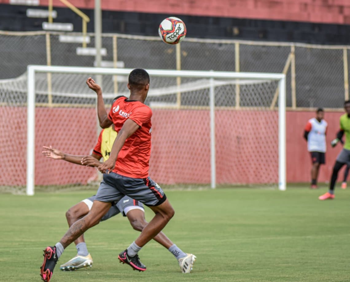 Sem atacante Walter, Vitória encara o Doce Mel pelo Baiano; sábado tem 'decisão' contra o Alto-PI pela Copa do Nordeste