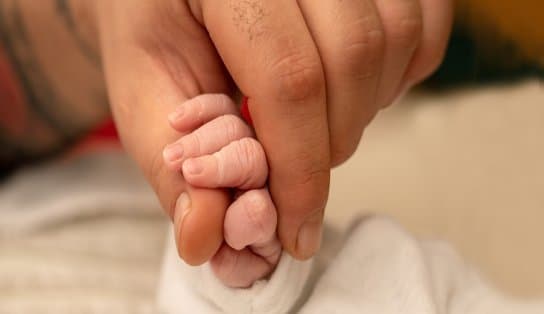 Imagem de Recém-nascido é abandonado em contêiner de lixo na Capelinha de São Caetano