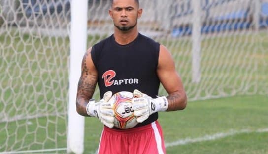 Imagem de Goleiro Bruno anuncia aposentadoria do futebol para virar day trader 