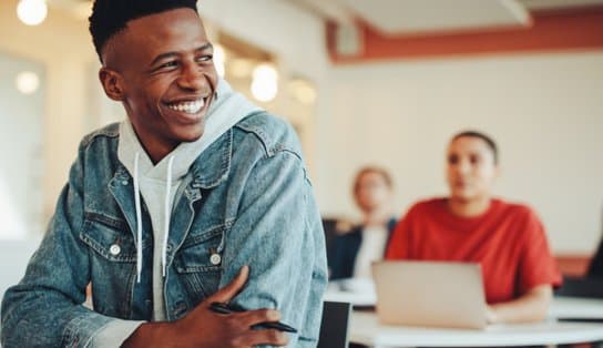 Imagem de Instituto internacional oferece bolsas de estudo em cursos rápidos nos EUA; veja como se inscrever