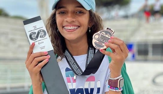 Imagem de Rayssa Leal fica com o bronze no Mundial de Street; atleta de 13 anos garantiu vaga na Olimpíada de Tóquio