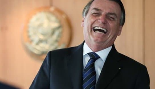 Imagem de “Se eu puder escolher, mando minha sogra”, diz Bolsonaro sobre 1ª mulher na Lua e acordo com a NASA