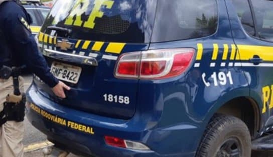 Imagem de Motorista é preso na BR 101 após ser flagrado dirigindo embriagado; tinha "olhos avermelhados e forte odor de álcool no hálito"