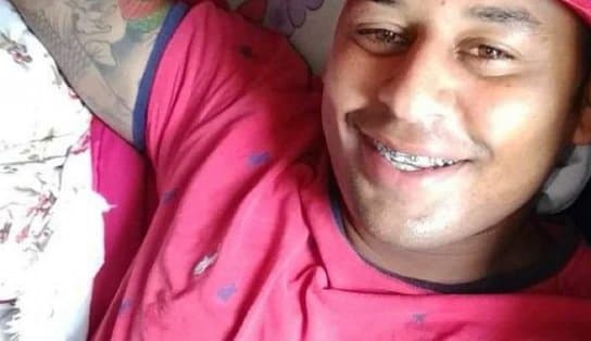 Imagem de Filho de baiana, pintor comilão garante que encara rodízio com pimenta e dendê e fala sobre fama; "ideia era comer o máximo"