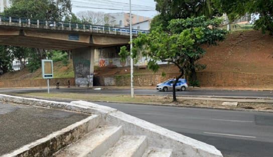 Imagem de Mulher cai de viaduto e morre em Salvador; Polícia Civil investiga circunstâncias da queda