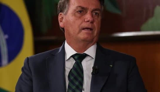 Imagem de Ministro Alexandre de Moraes inclui Bolsonaro no inquérito das fake news após presidente atacar TSE