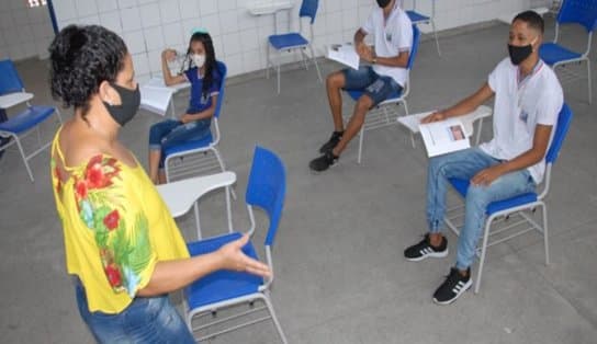 Imagem de Aulas semipresenciais começam a ser realizada para alunos do Ensino Fundamental nesta segunda-feira