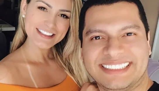 Imagem de Bebê a bordo: grávida do segundo filho, Andressa Urach revela que até mexer no celular a deixa com enjoo