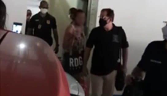 Imagem de URGENTE! Polícia Civil cumpre mandados na casa de patroa investigada por agredir babá no Imbuí; veja vídeo