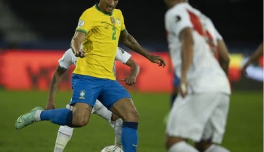 Imagem de Após interrupção de jogo contra Argentina, brasileiros enfrentam peruanos nesta quinta pelas Eliminatórias da Copa