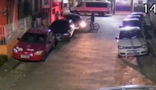 Imagem de Câmera mostra ação de bandido que matou idoso na frente da filha em Salvador; assista 