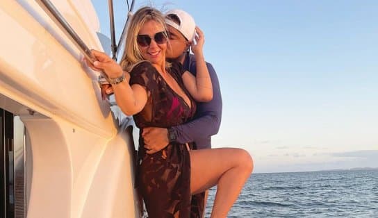 Imagem de Já broxou? Xanddy conta detalhes sexuais com Carla Perez e ironiza curiosos: ' a máquina nunca falhou'