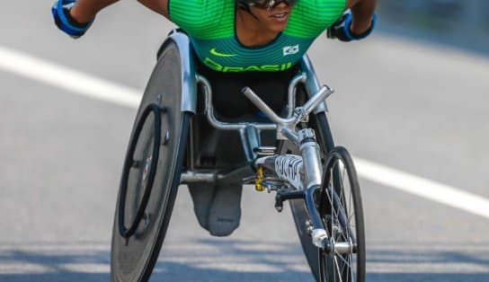 Imagem de Brasileiras Aline Rocha e Vanessa Cristina conquistam bronze e 5º lugar entre cadeirantes na Maratona de Berlim