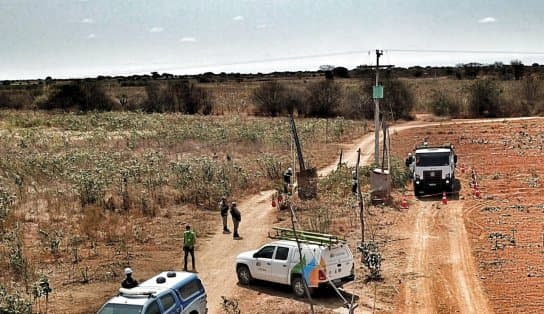 Imagem de Dentro de fazenda, Coelba acha "gato" de energia que dava abastecer 670 casas por um mês 