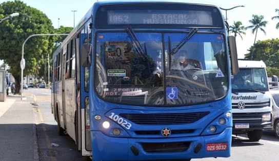 Imagem de Fim dos "azuzinhos": linhas de ônibus em Salvador passam a ser operadas por outras empresas; veja o que muda