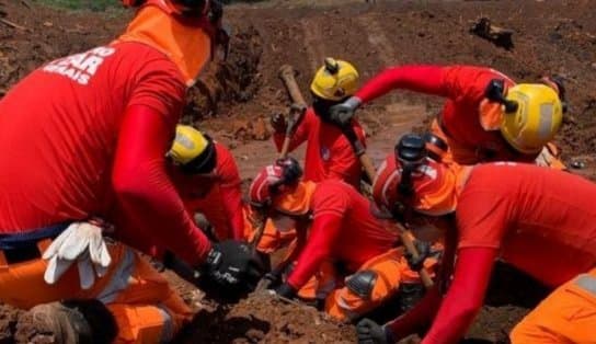 Imagem de Dois anos após rompimento da barragem, bombeiros encontram mais um corpo em Brumadinho