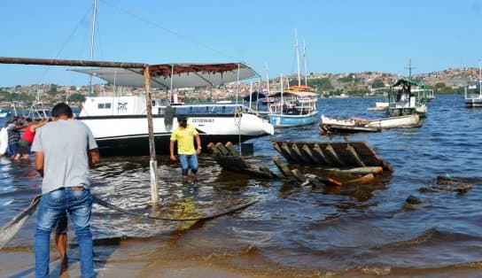 Imagem de Estacionou seu barco na Ribeira e nunca mais foi buscar? cuidado, que a Semop vai levar!