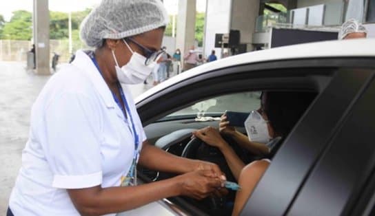 Imagem de Salvador segue com aplicação de 1ª, 2ª e dose de reforço da vacina contra Covid-19 nesta sexta; confira locais