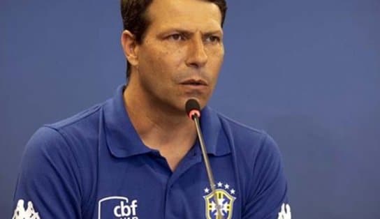 Imagem de Cai o chefe! Presidente da Comissão de Arbitragem da CBF é demitido após polêmica contra o Bahia; "há esperança", diz Bellintani 