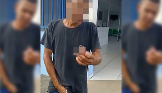 Imagem de Com o próprio pênis em mãos e ensanguentado, homem diz que fez aposta "com o tal do Diabo" na Bahia; ele está internado